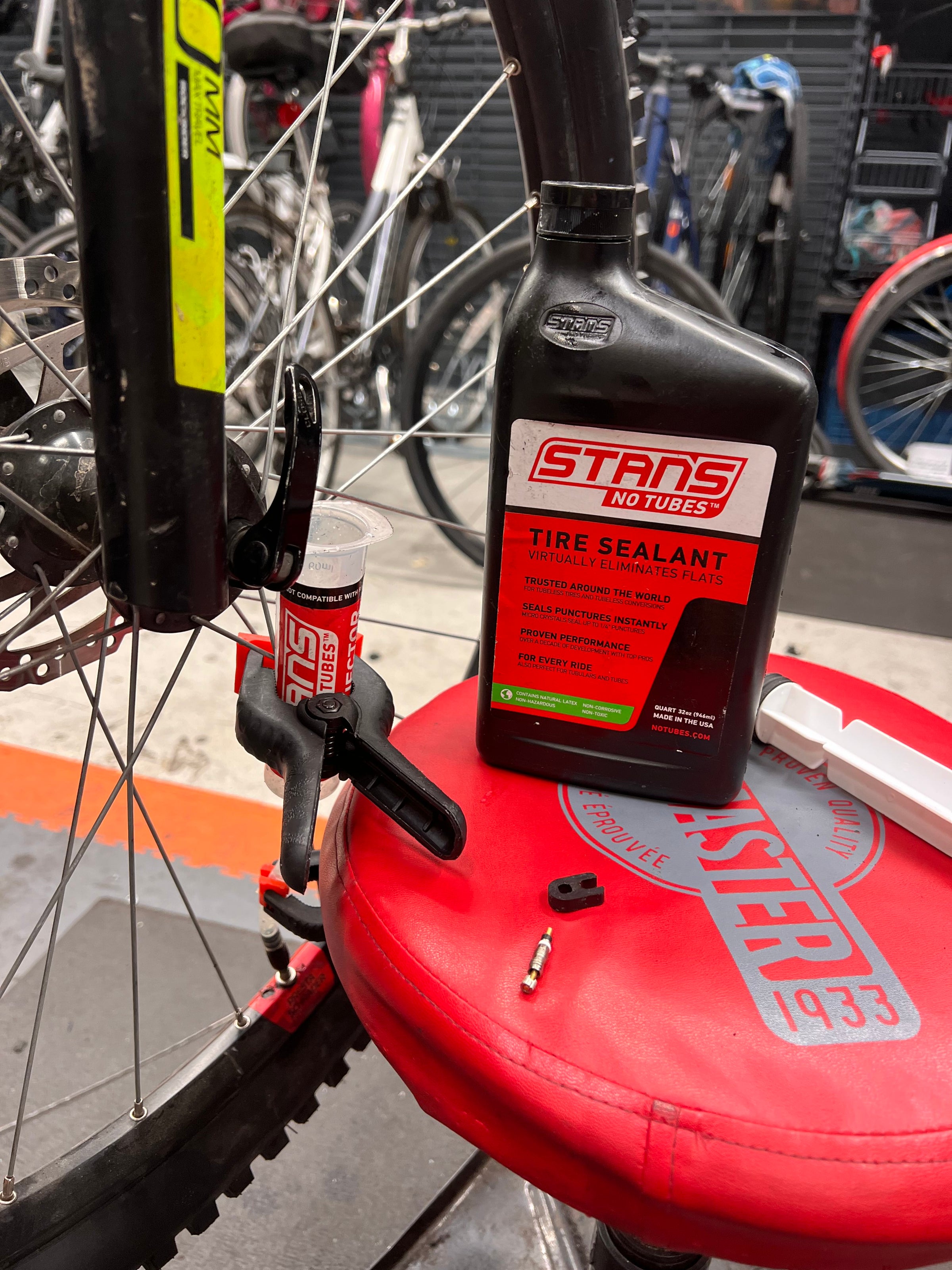 STANS NO TUBES TUBELESS ROAD KIT – Bicycle Express City & Norwood stores